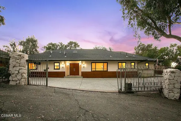 5156 Dumont Place, Woodland Hills, CA 91364