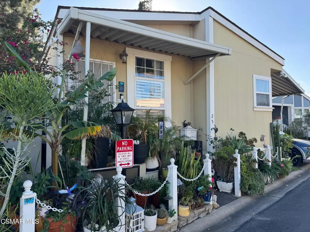 25 Katy Lane, San Fernando, CA 91345 - #1