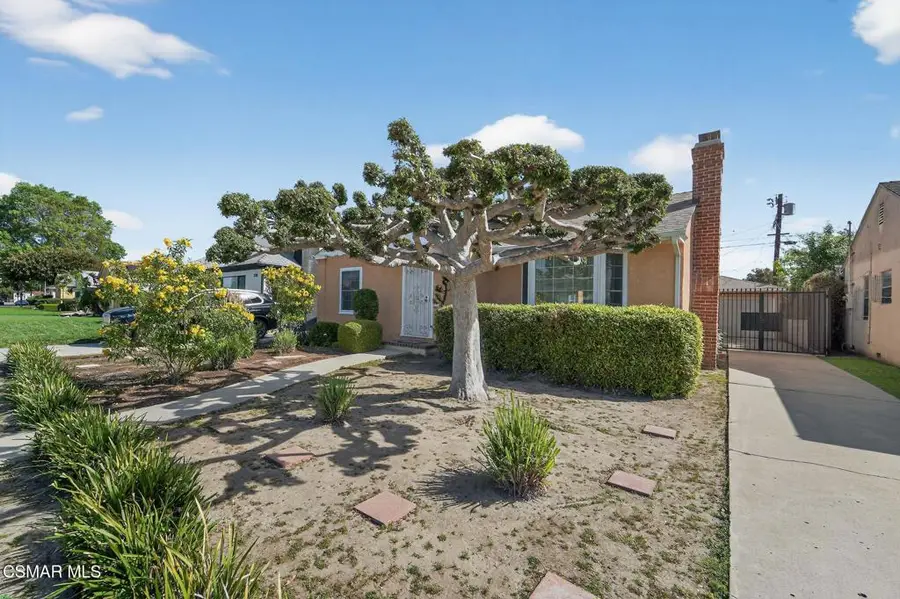 3722 Degnan Boulevard, Los Angeles, CA 90018 - #3