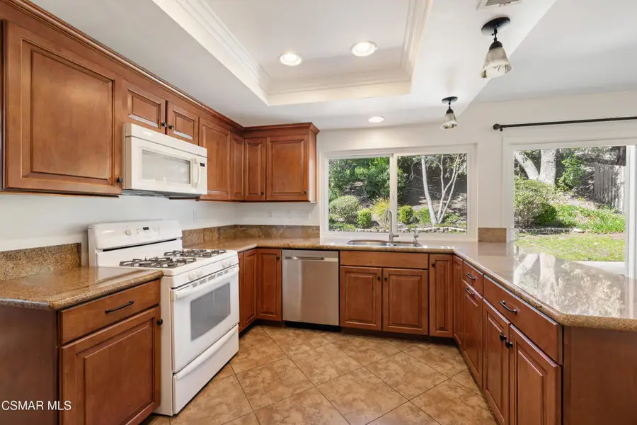 317 N Los Vientos Drive, Newbury Park, CA 91320 - #3