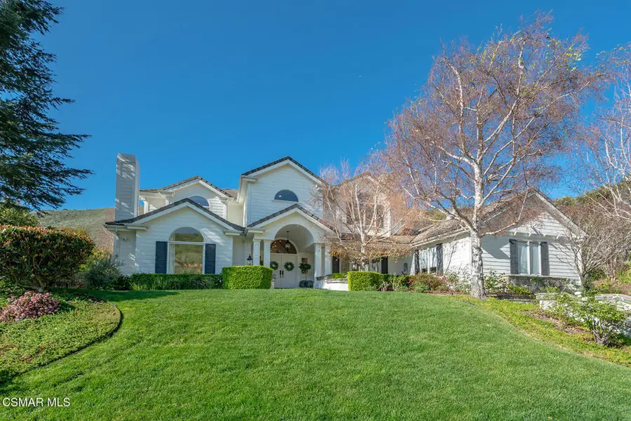 3886 Cresthaven Drive, Westlake Village, CA 91362 - #2