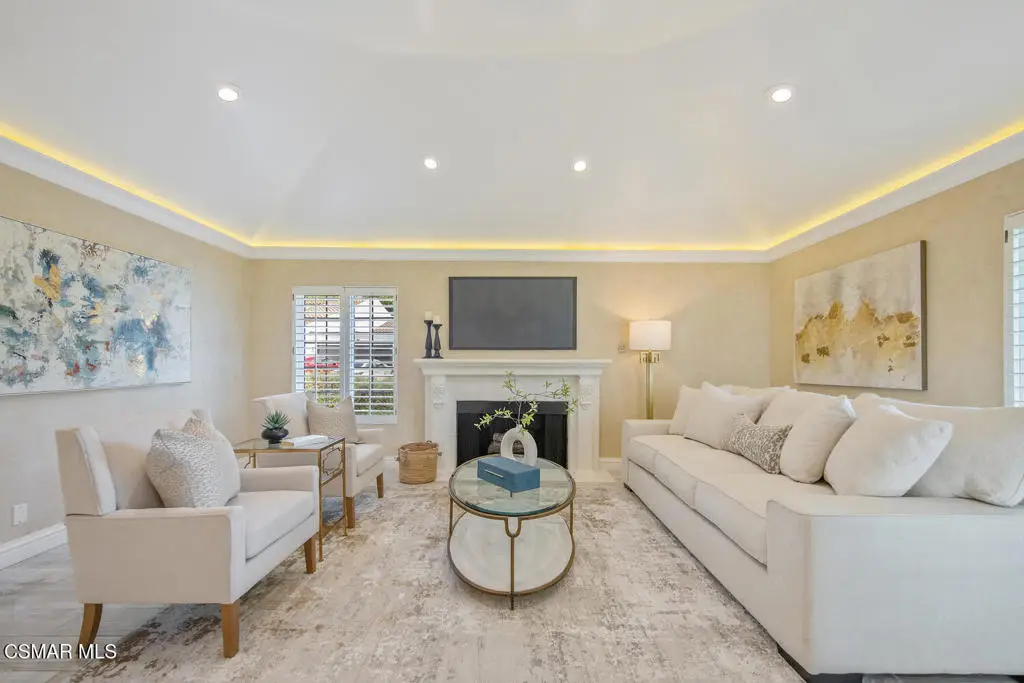 1300 Lakewood Court, Westlake Village, CA 91361 - #1