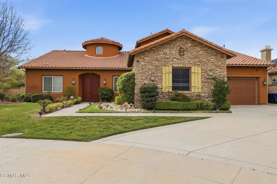 9651 Sagebrush Avenue, Chatsworth, CA 91311 - #2