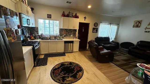 1755 Heywood Street #203, Simi Valley, CA 93065 - #2