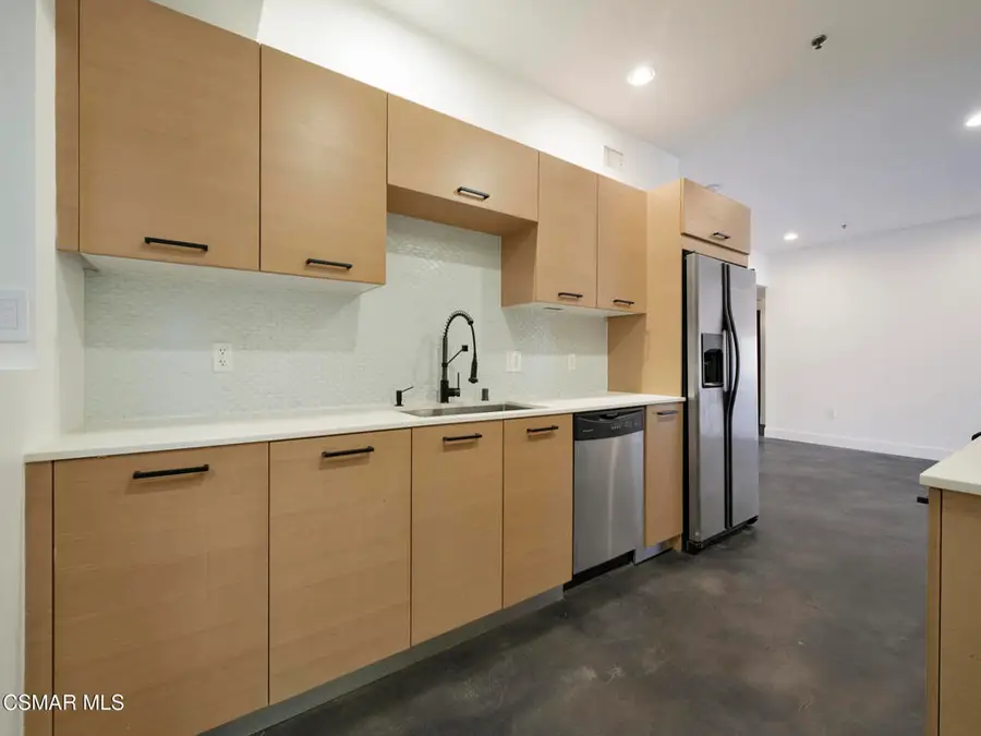 5016 Bakman Avenue #104, North Hollywood, CA 91601 - #3