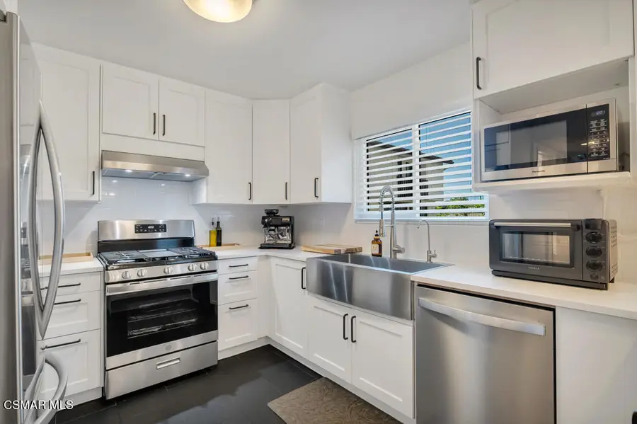 13960 Oxnard Street, Valley Glen, CA 91401 - #3
