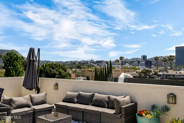 10740 Moorpark Street #304, Toluca Lake, CA 91602