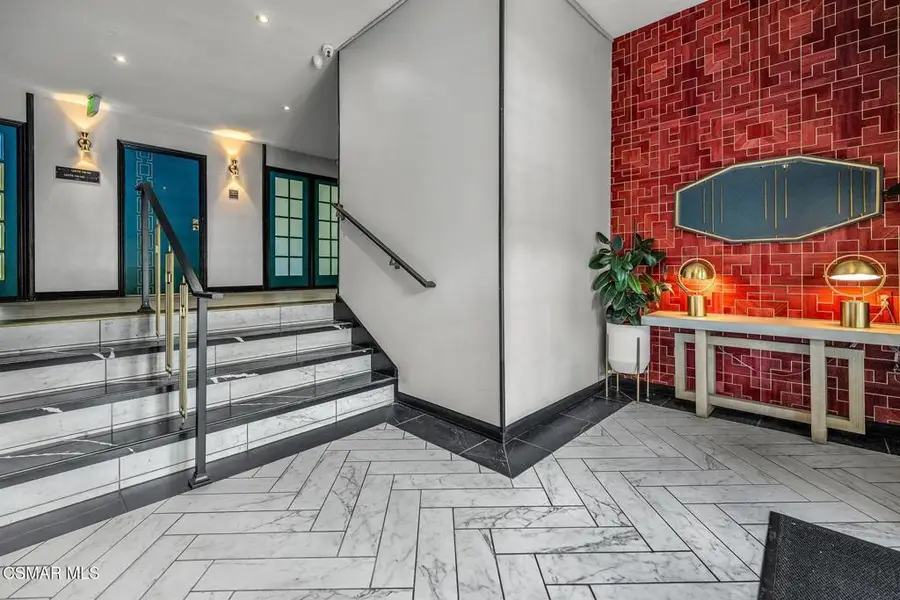 339 S Catalina Avenue #320, Pasadena, CA 91106 - #3
