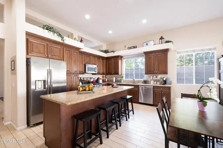 2094 Creekridge Avenue, Simi Valley, CA 93065 - #2