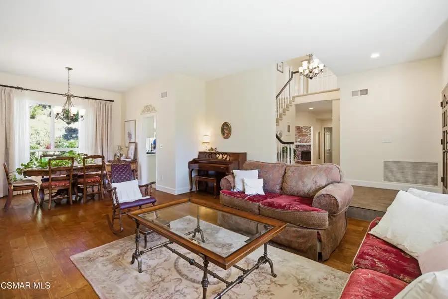 18935 Granada Circle, Porter Ranch, CA 91326 - #2