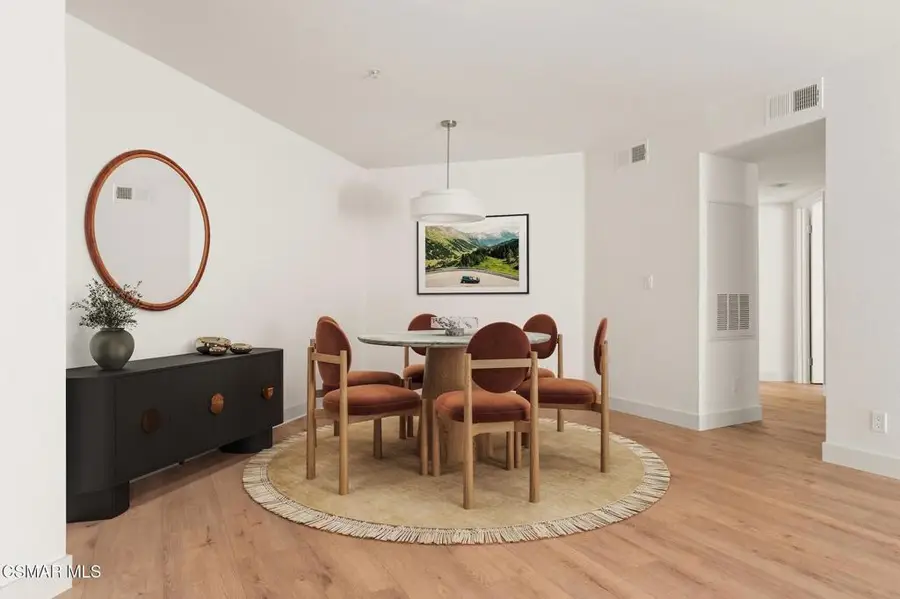 697 Sutton Crest Trail #Tl210, Oak Park, CA 91377 - #3