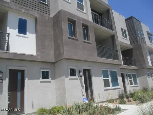 26665 Blue Hills, Valencia, CA 91355 - #2