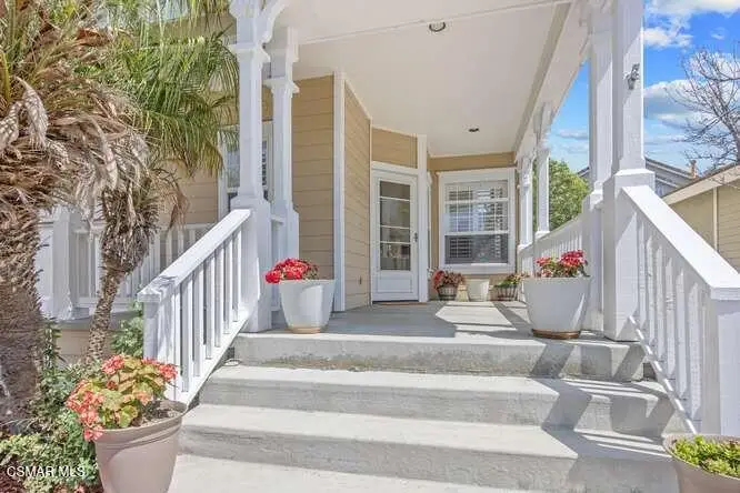 586 Schuman Place, San Buenaventura Ventura, CA 93003 - #3