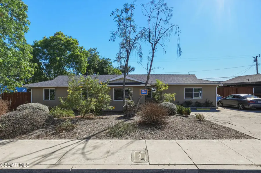 880 E Avenida De Las Flores, Thousand Oaks, CA 91360 - #2