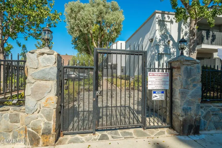 18645 Hatteras Street #295, Tarzana, CA 91356 - #3