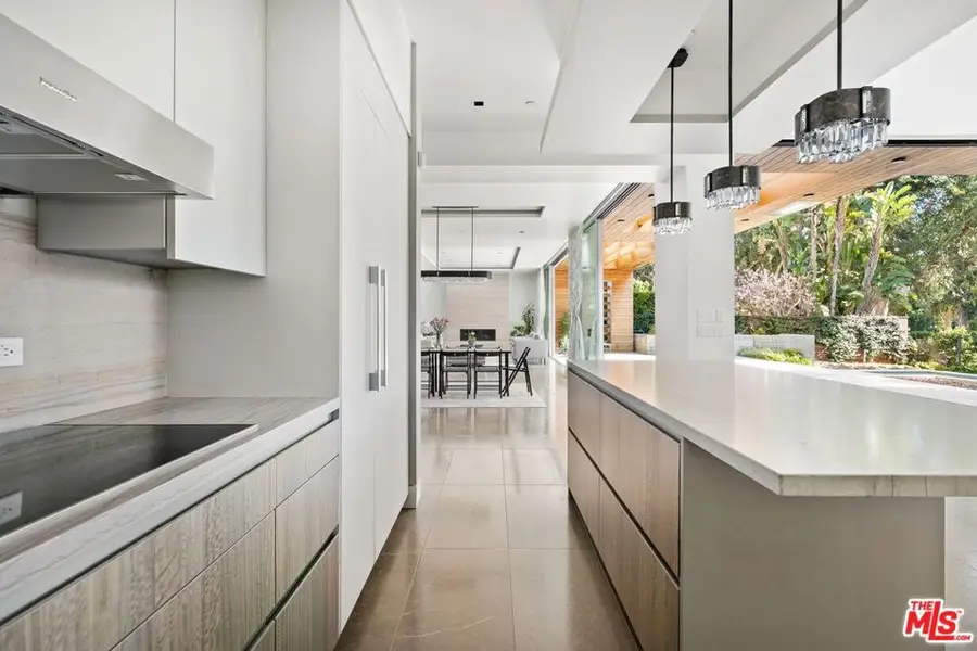 13120 Nimrod Place, Los Angeles, CA 90049 - #3