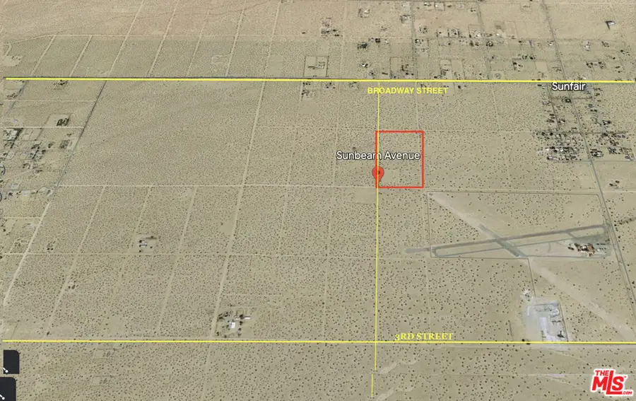 403 Sun Beam Avenue, Joshua Tree, CA 92252 - Image #2