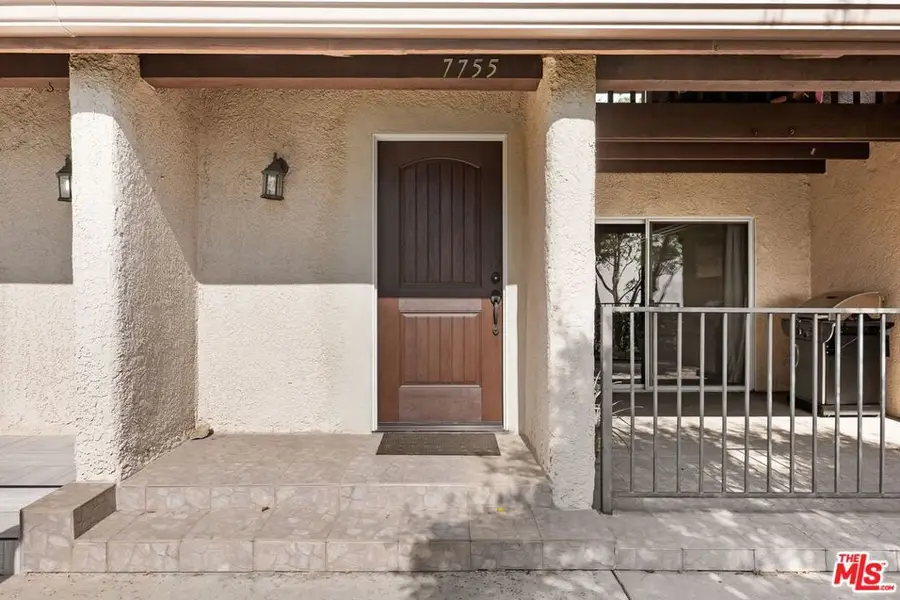 7755 Via Rosa Maria, Burbank, CA 91504 - Image #3