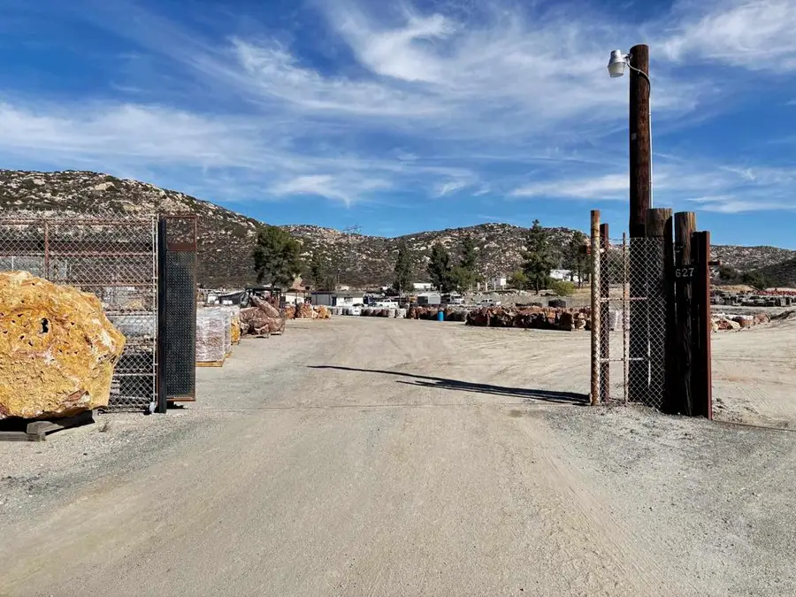 627 Emery Rd., Tecate, CA 91980 - Image #2