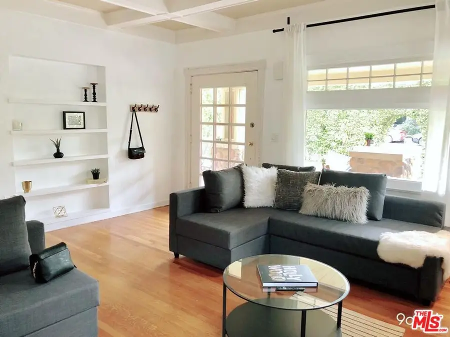 2005 N Beachwood Drive, Los Angeles, CA 90068 - Image #3