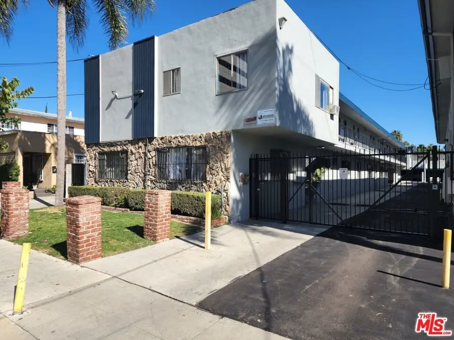 1026 S Flower Street, Inglewood, CA 90301 - #2