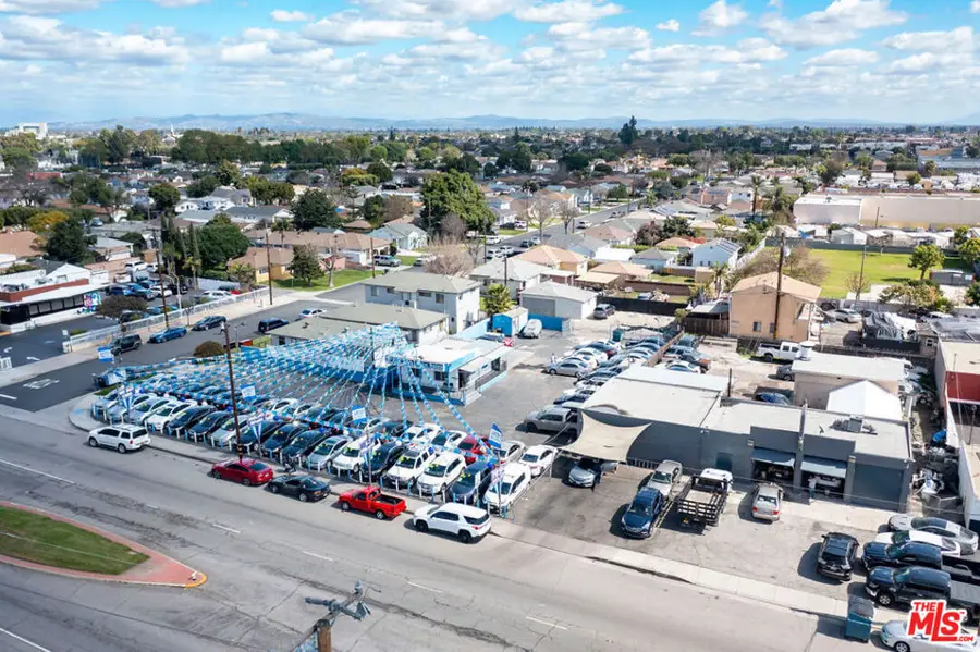 15804 Lakewood Boulevard, Bellflower, CA 90706 - Image #2