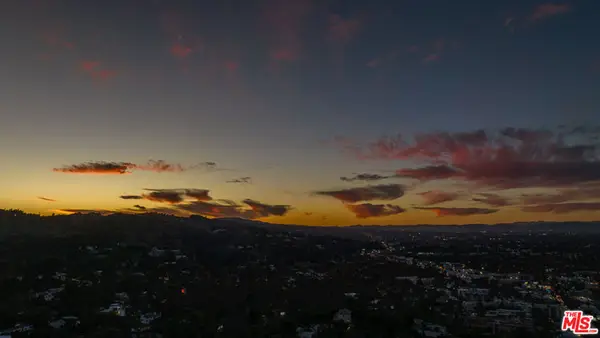 11583 Sunshine Terrace, Studio City, CA 91604