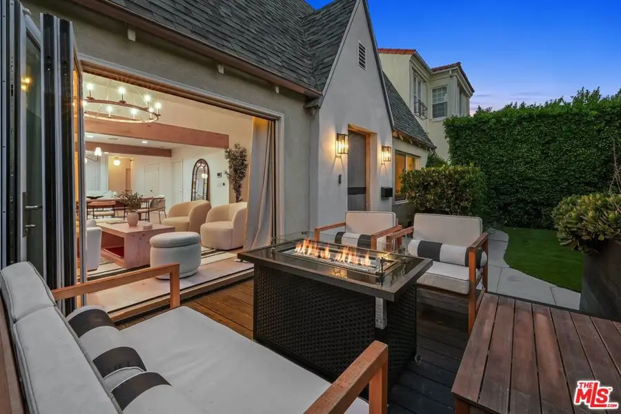 1155 S Rimpau Boulevard, Los Angeles, CA 90019 - Image #2