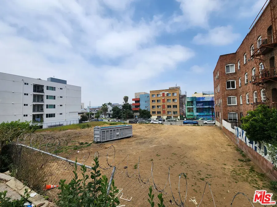 726 Hartford Avenue, Los Angeles, CA 90017 - #2