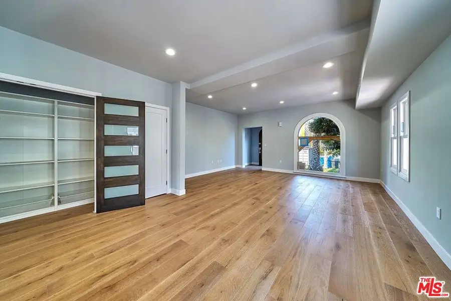 1226 Meadowbrook, Los Angeles, CA 90019 - #3