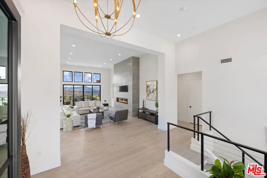 3794 Skyfarm Drive, Santa Rosa, CA 95403 - #3