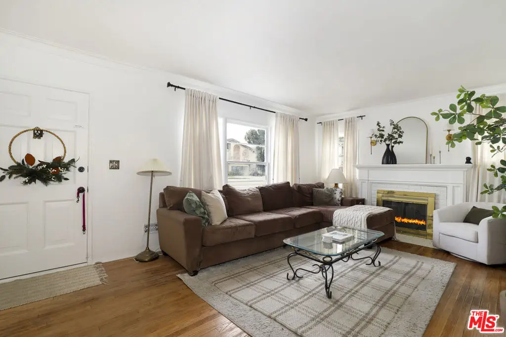 1745 S Bundy Drive, Los Angeles, CA 90025 - #1