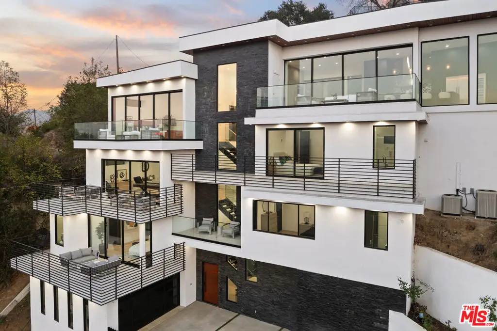 3716 Multiview Drive, Los Angeles, CA 90068 - Image #1