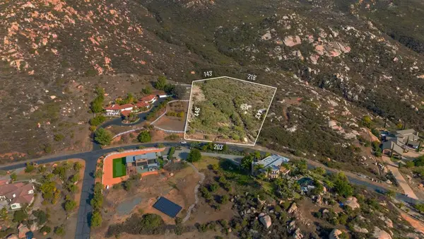 87 Presilla Dr, Jamul, CA 91935