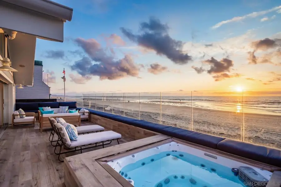 2050 Ocean Front, Del Mar, CA 92014 - Image #2