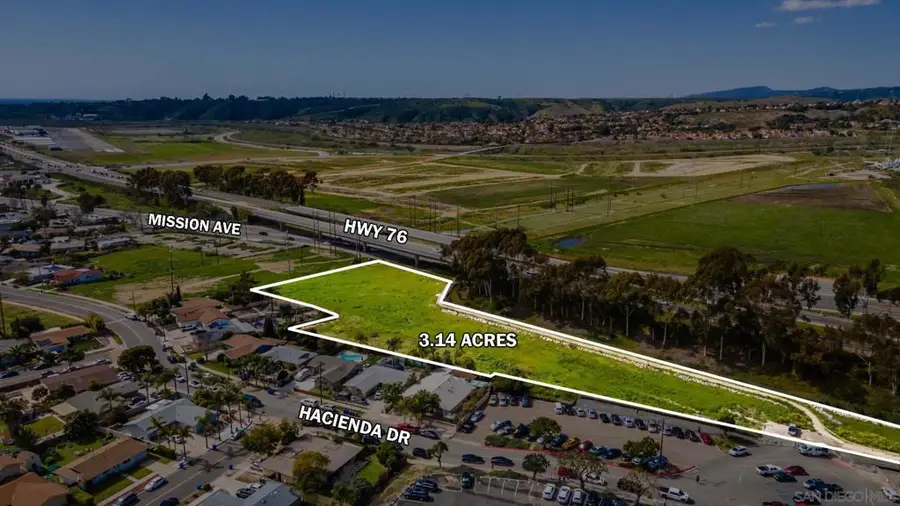 Hacienda Dr, Oceanside, CA 92058 - Image #3