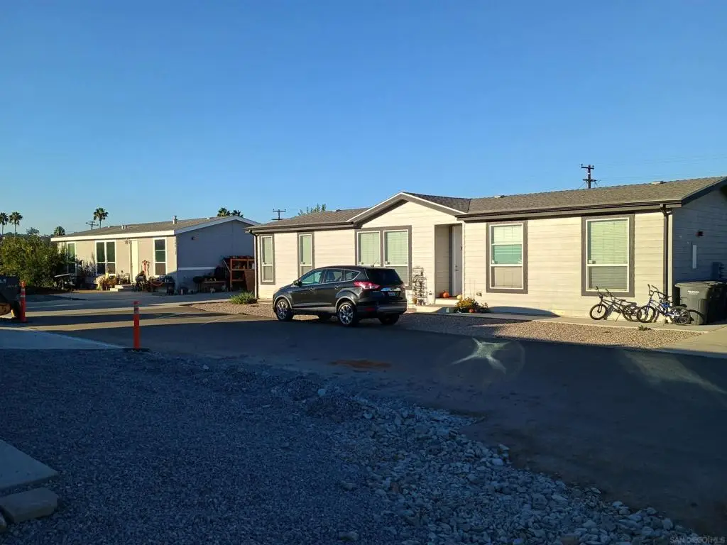 1040 Gillespie Dr, Spring Valley, CA 91977 - Image #1