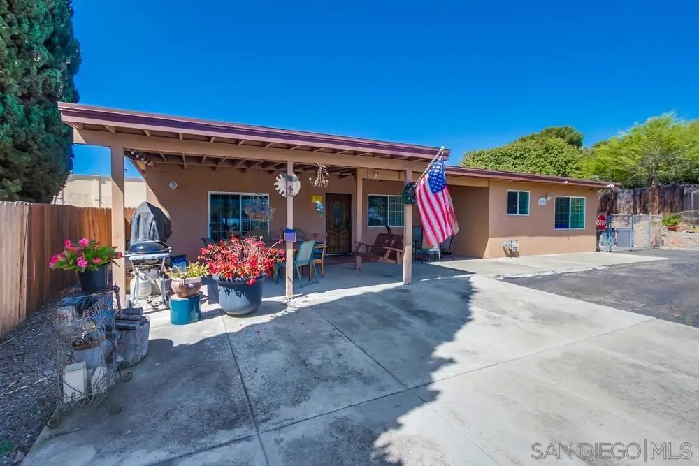 820 Frances Drive, Vista, CA 92084 - Image #1