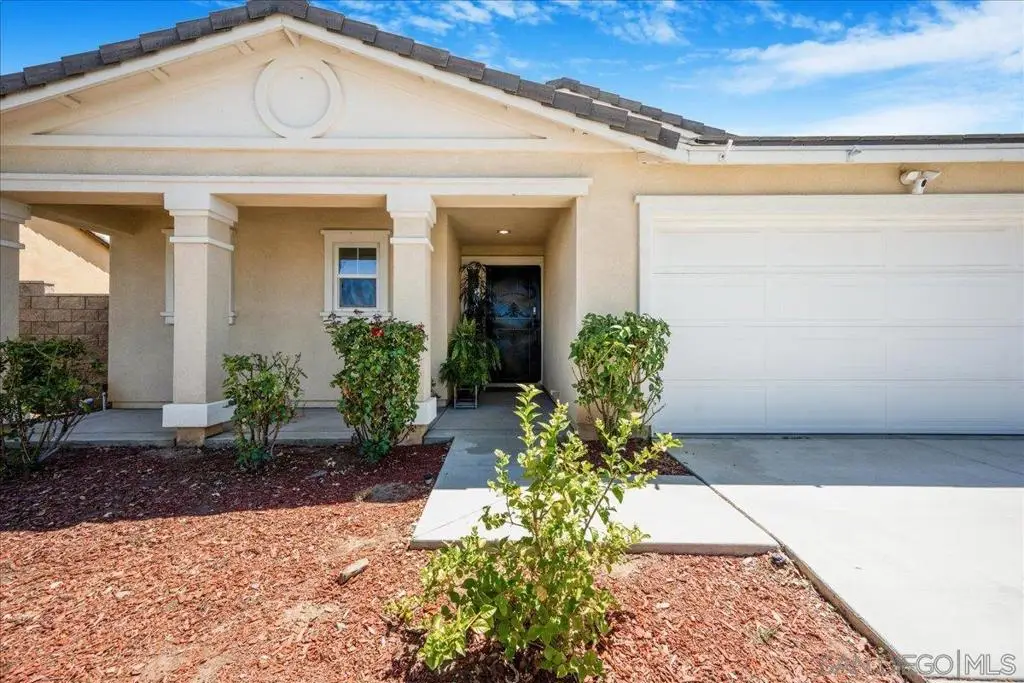 33129 Big Range Dr, Winchester, CA 92596 - Image #1