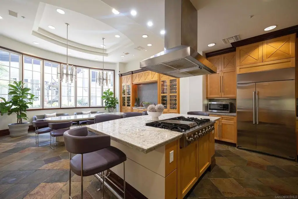 9253 Regents Rd #A107, La Jolla, CA 92037 - Image #1