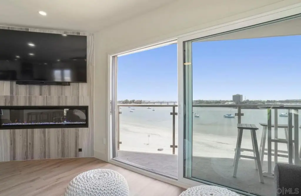 2820 Bayside Walk #2, San Diego, CA 92109 - Image #1