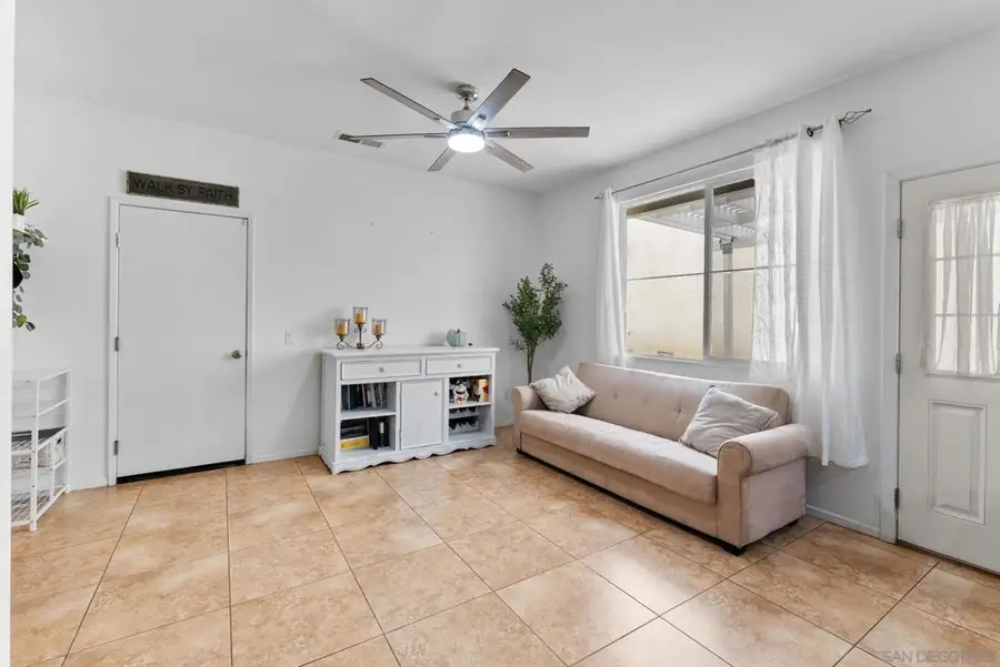 6252 Alderley St, San Diego, CA 92114 - #3