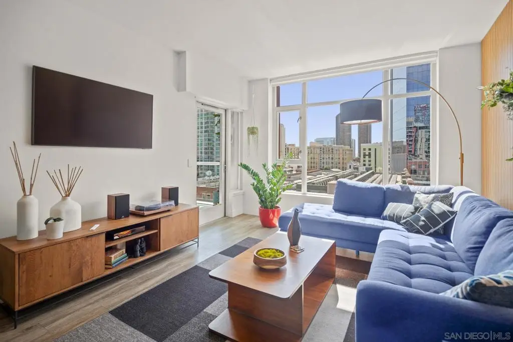 427 9th Ave #704, San Diego, CA 92101 - Image #1