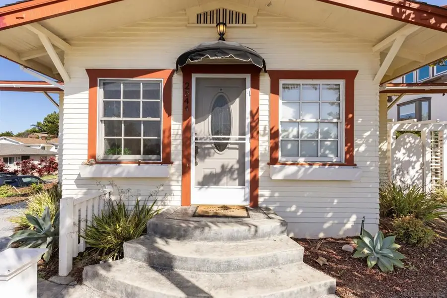 2544 Juan St, San Diego, CA 92110 - #2