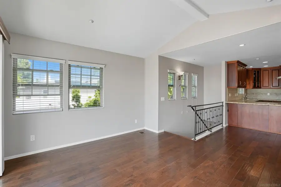 2265 2265A Manchester, Cardiff By The Sea, CA 92007 - Image #3