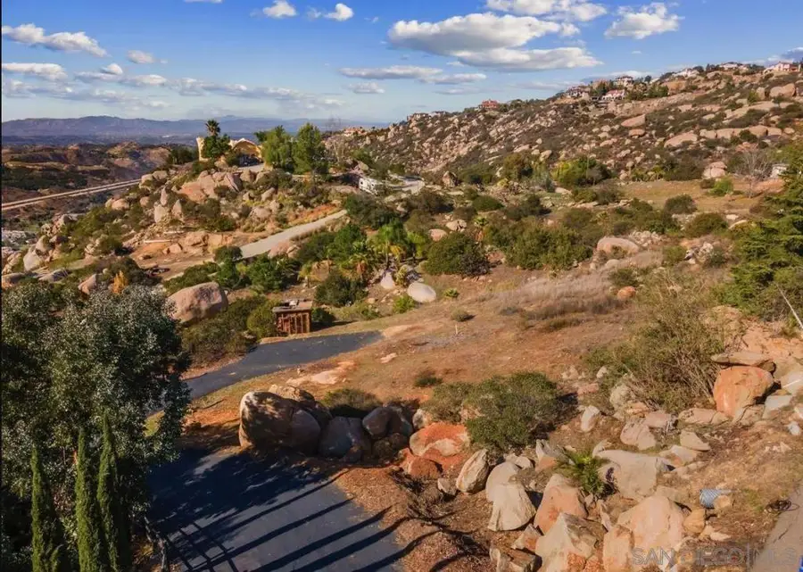 28795 Welcome View, Escondido, CA 92026 - Image #2