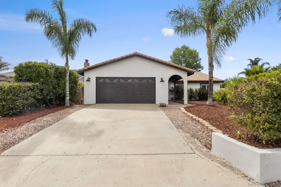 23235 Canyon Lake Dr S, Canyon Lake, CA 92587 - Image #2