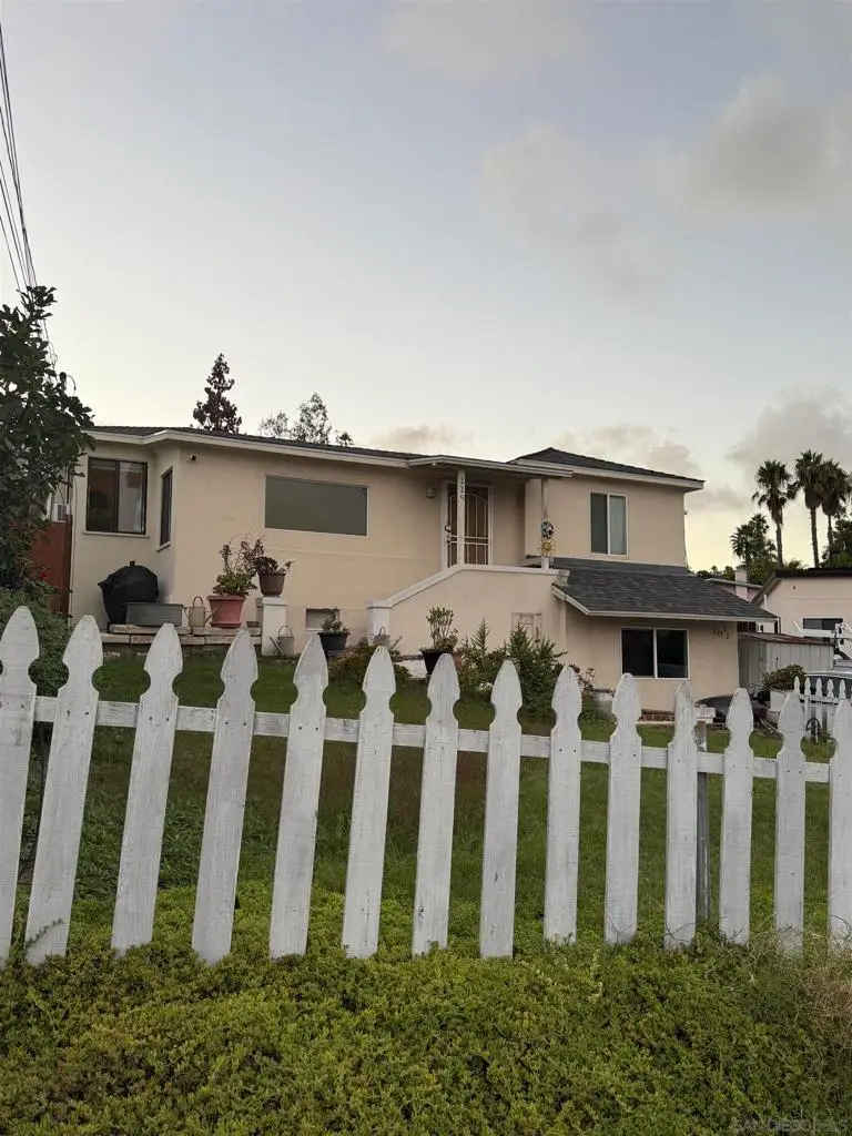 229 Hillside Terrace, Vista, CA 92084 - #1