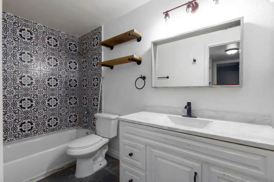 1811 E Grand Ave #175, Escondido, CA 92027 - Image #2