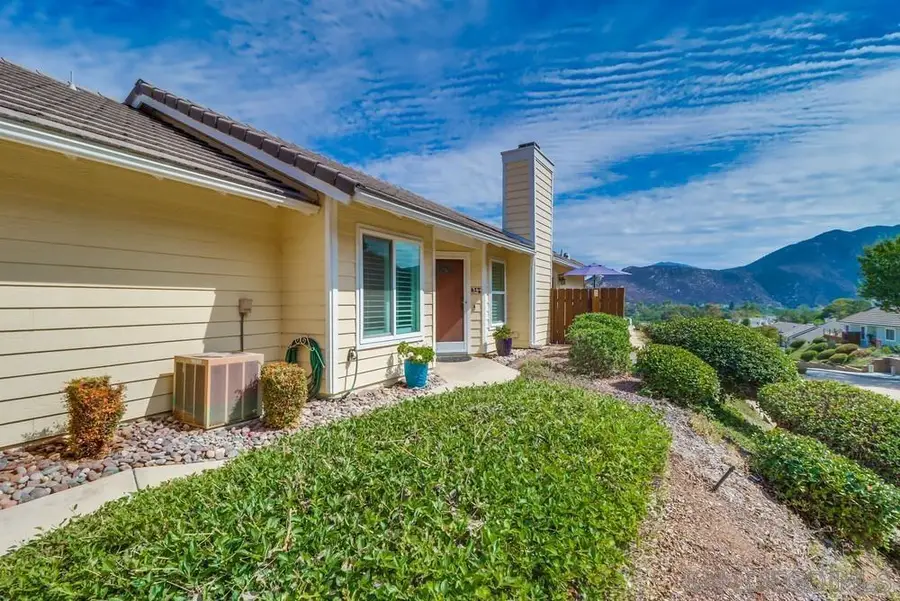 1295 Pearlbush Ct, El Cajon, CA 92019 - Image #2